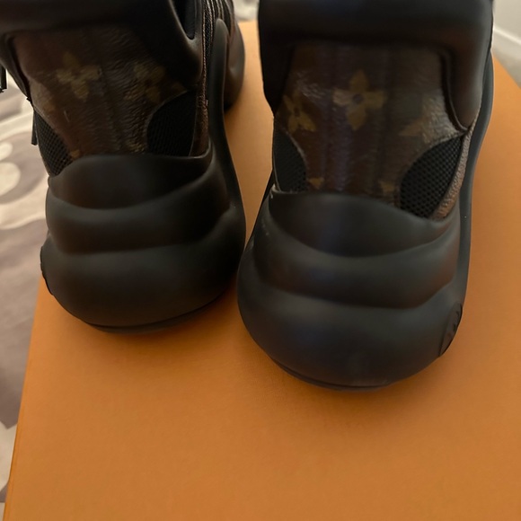 Louis Vuitton Archlight. The statement look of Louis Vuitton's Spring/Summer2018 - Picture 8 of 10